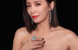 “糖心主播小桃最新写真曝光，展现甜美气质与迷人风采”