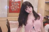 甜美主播Chloe的直播日常与粉丝互动分享