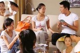 《甜蜜闺蜜惊喜造访，主播分享欢乐时光》