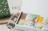 《甜蜜时光：小猫主播带你畅游糖心世界》