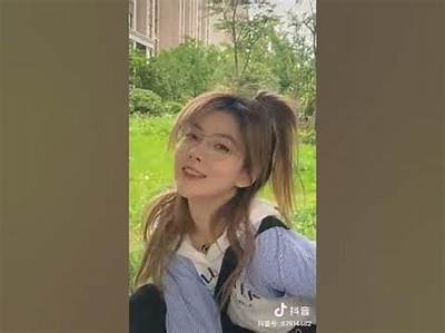 糖心vlog分享：小红书号与抖音号效果对比解析