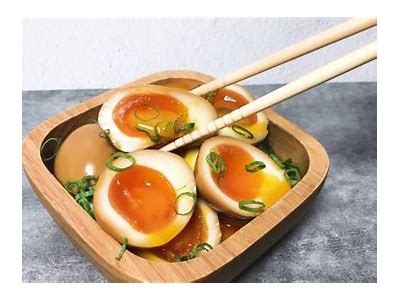 抖音热门糖心蛋制作教程，轻松打造美味早餐！