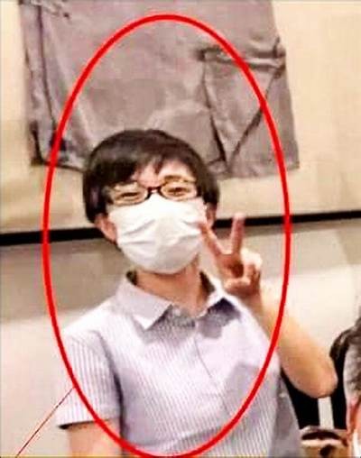 "糖心主播灯牌曝光，粉丝热情高涨"