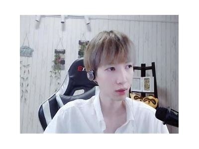 糖心主播带你畅玩王者荣耀，解锁游戏技巧与精彩瞬间！
