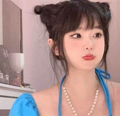 甜美主播头像设计，适合少女风格的糖心形象展示