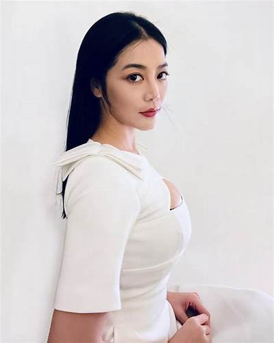 “独特魅力的网络主播：打造甜美互动的新风潮”