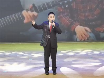 《糖心周主播：分享快乐与成长的精彩旅程》