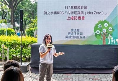 高清图片分享：主播糖心小熊的可爱瞬间与精彩时刻合集