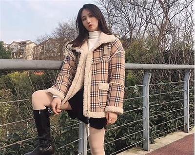 可爱主播小糖心，甜蜜分享生活点滴与趣味互动！
