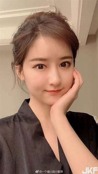 甜美糖心蛋体验，主播小桃带你领略美食的魅力与乐趣！