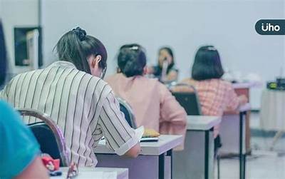颜值与才华并存的甜美主播，打造全新直播体验！