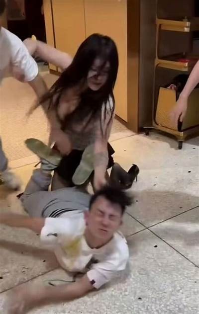 知名主播因涉嫌违规行为被警方拘留，引发广泛关注