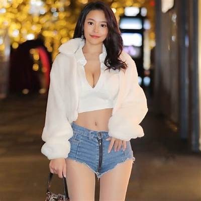糖心露脸主播引发热议，粉丝都是谁？探寻背后的故事