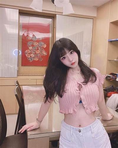 甜美主播Chloe的直播日常与粉丝互动分享