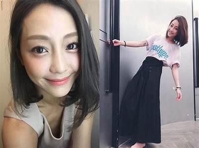 《甜美主播欣怡的直播日常与互动魅力》