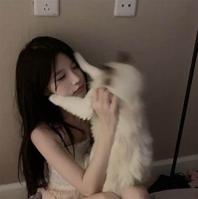 甜美糖心蛋主播高清壁纸分享，尽享可爱风格与视觉盛宴