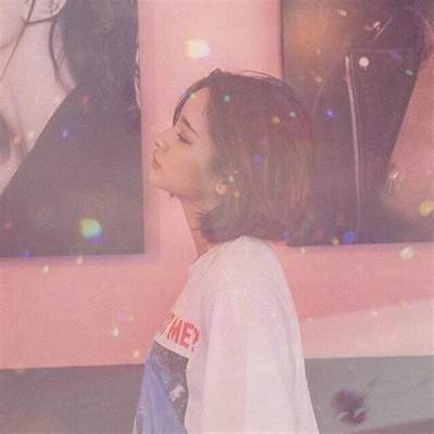甜美主播头像设计，适合少女风格的糖心形象展示